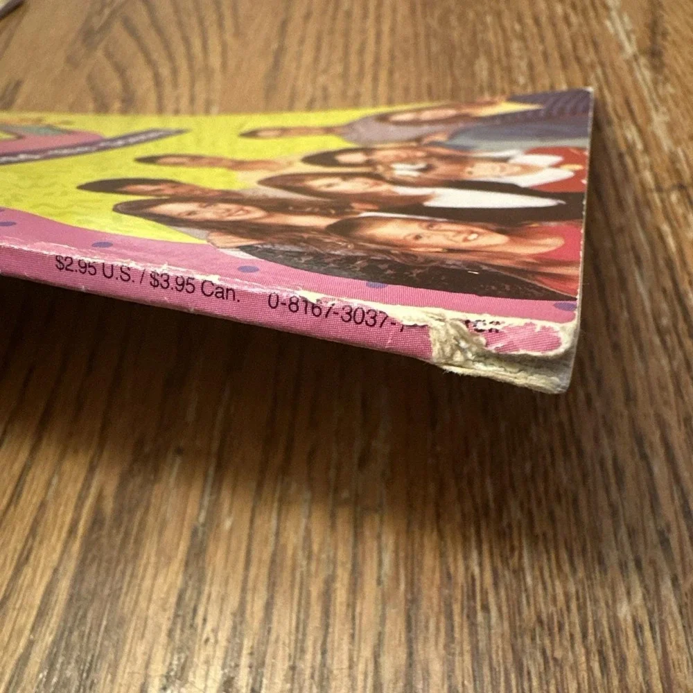 Full House: Behind the Scenes Paperback Book Storey, T. R.‎